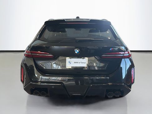 New 2026 BMW M5 Touring image 4