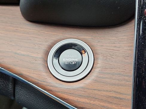 Used 2024 Jeep Grand Cherokee Summit image 14