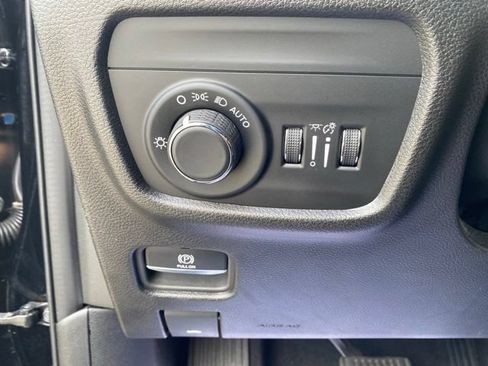 Certified 2023 Jeep Grand Cherokee Altitude AWD/4WD image 14