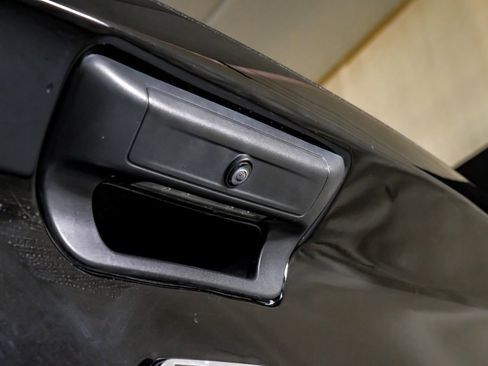 Used 2022 RAM 3500 Tradesman w/ Chrome Appearance Group image 43