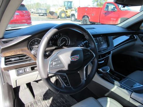 Used 2017 Cadillac CT6 Luxury image 12