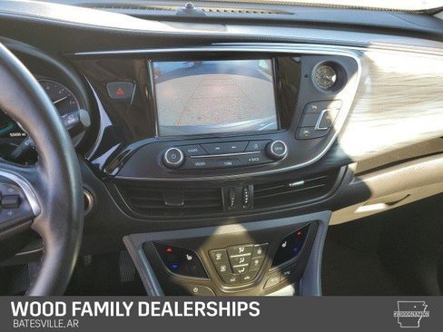 Used 2020 Buick Envision Premium image 16