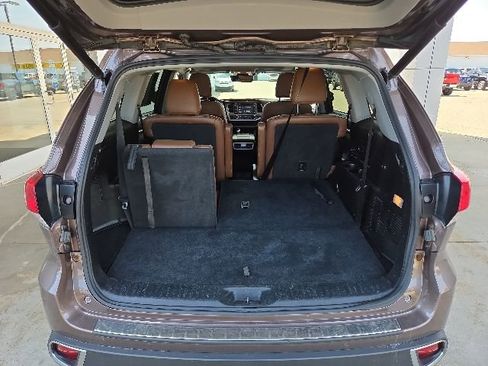 Used 2017 Toyota Highlander Limited AWD/4WD image 24