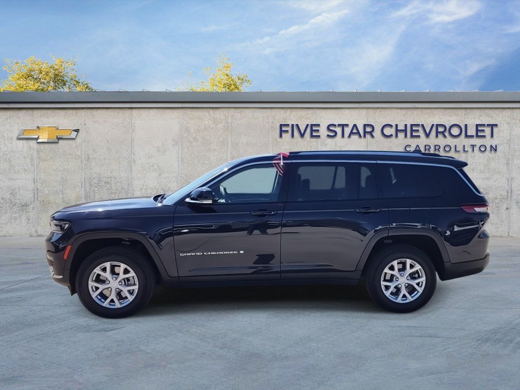 Used 2023 Jeep Grand Cherokee L Limited AWD/4WD image 5