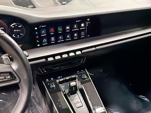 Used 2023 Porsche 911 Carrera image 23