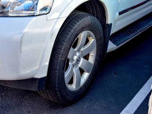 Used 2013 Nissan Armada SL AWD/4WD image 12