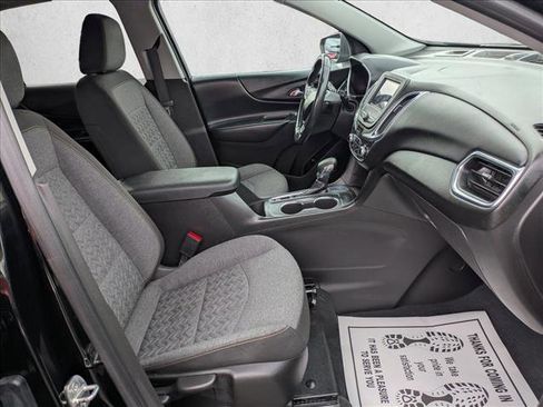 Used 2022 Chevrolet Equinox LT image 21