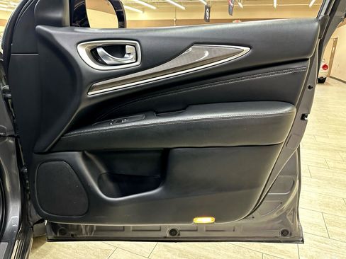 Used 2018 INFINITI QX60 Luxe image 39