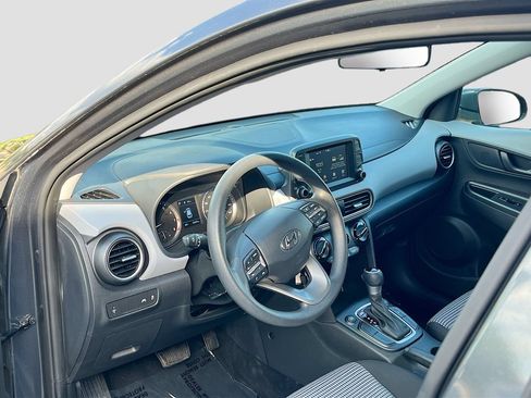 Used 2021 Hyundai Kona SE AWD/4WD image 9