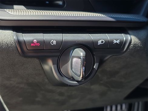 Used 2024 Porsche 911 Carrera GTS image 31