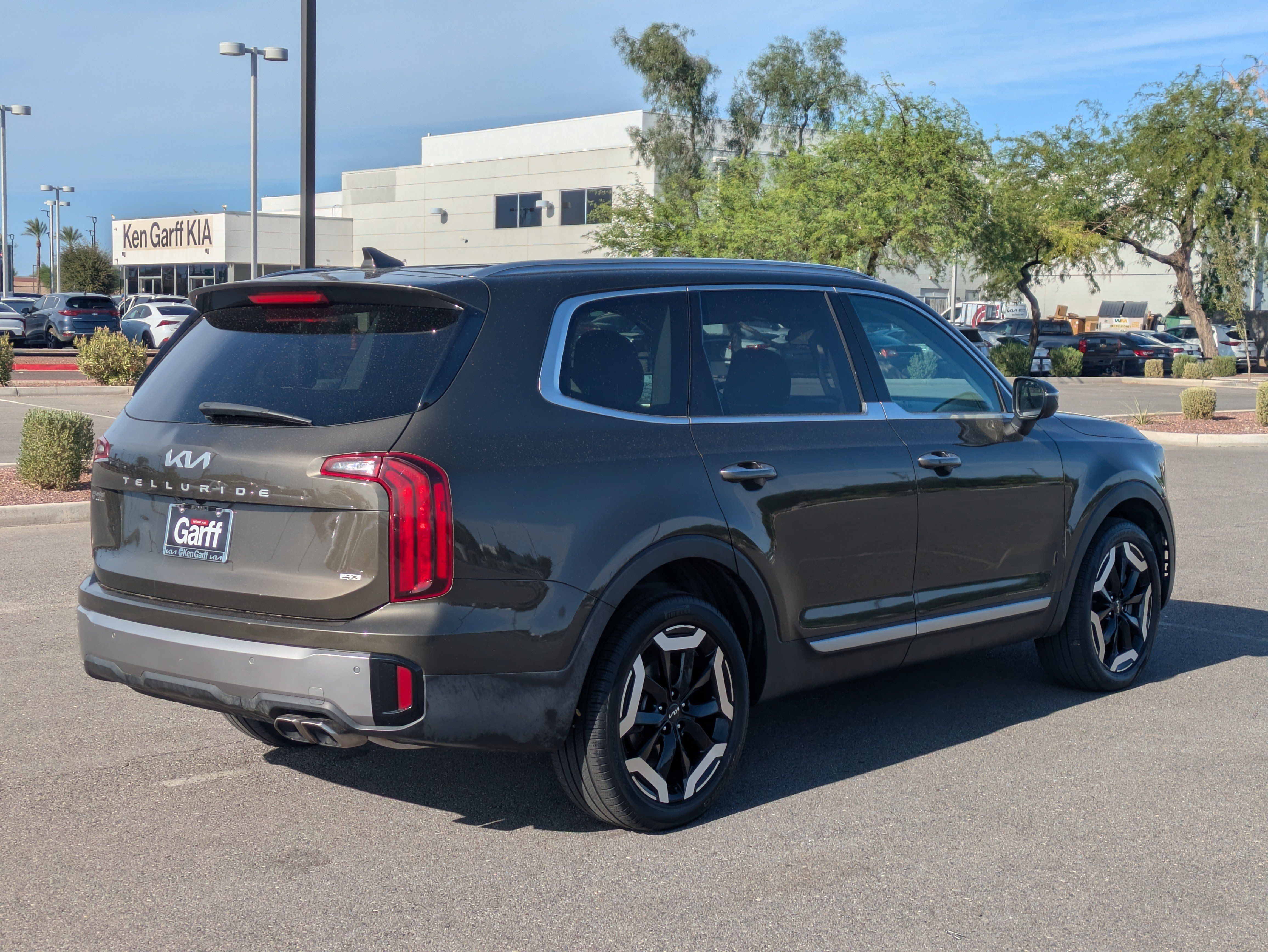 Certified 2025 Kia Telluride S AWD/4WD image 5