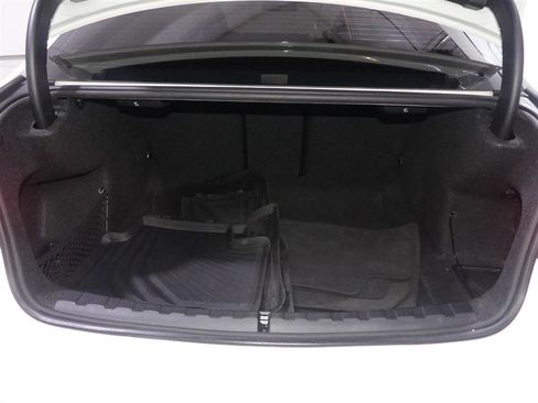 Used 2021 BMW 330i Sedan w/ Convenience Package RWD image 9