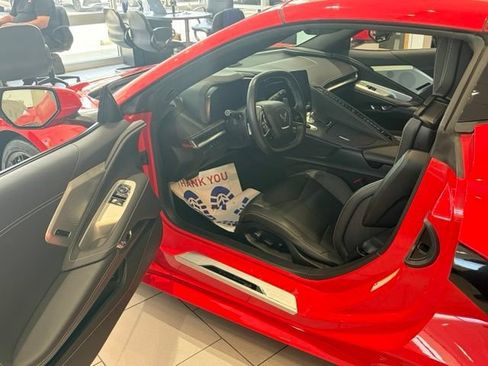 Used 2021 Chevrolet Corvette Stingray Preferred Cpe w/ Battery Protection Package RWD image 17