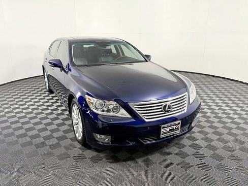 Used 2012 Lexus LS 460 AWD image 4