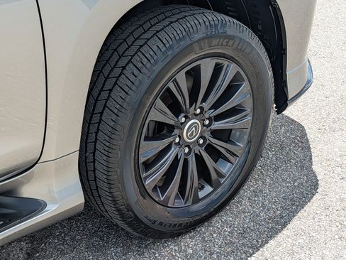 Used 2021 Lexus GX 460 Premium AWD/4WD image 13