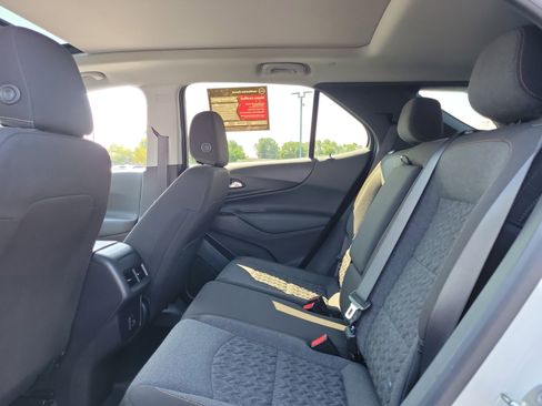 Used 2023 Chevrolet Equinox LT image 11