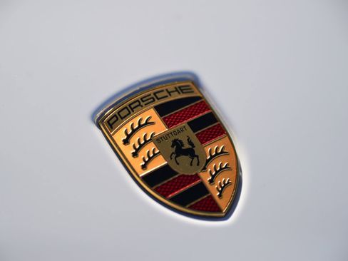 Certified 2026 Porsche 911 Carrera image 18