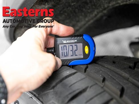 Used 2023 Jeep Grand Cherokee 4WD 4xe image 32