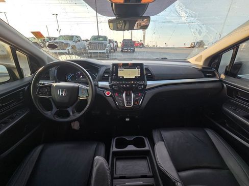 Used 2023 Honda Odyssey Touring image 29