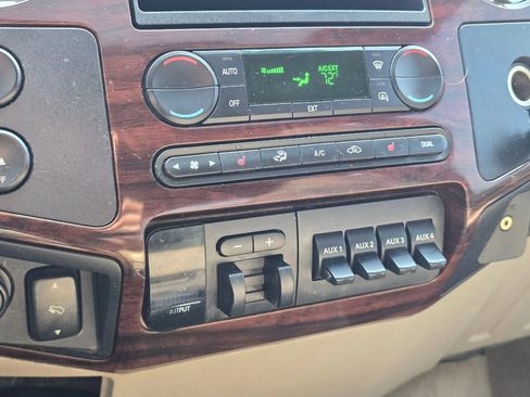 Used 2008 Ford F450 Lariat AWD/4WD image 27