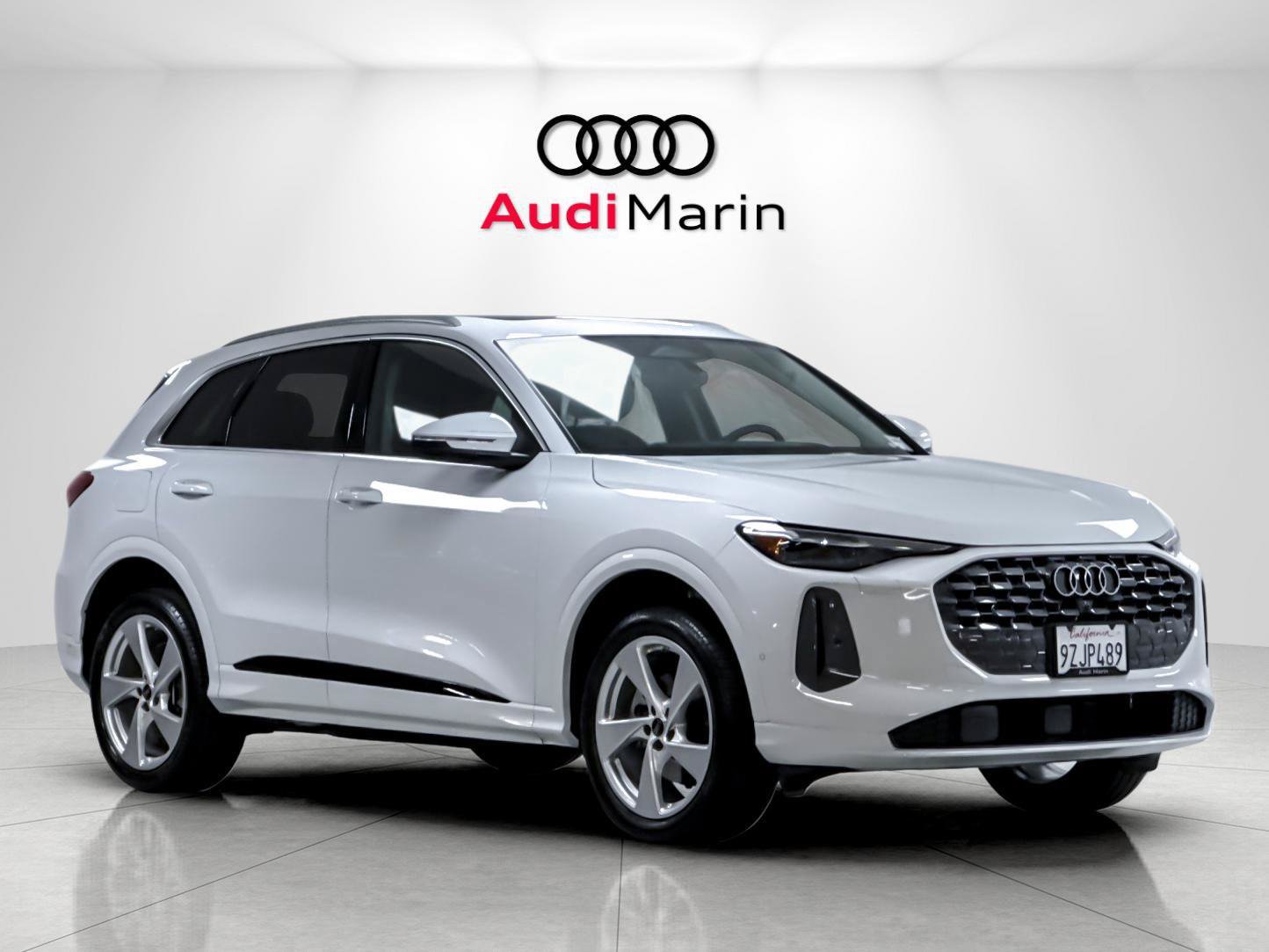 Certified 2026 Audi Q5 Premium Plus AWD/4WD image 7