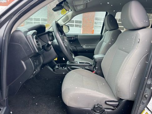 Used 2023 Toyota Tacoma SR image 13