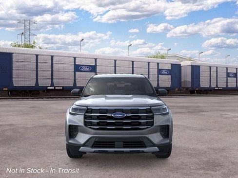 New 2026 Ford Explorer Active RWD image 6