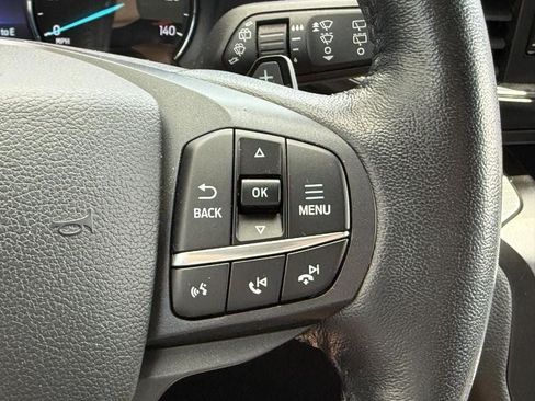 Used 2020 Ford Explorer XLT w/ Equipment Group 202A AWD/4WD image 17