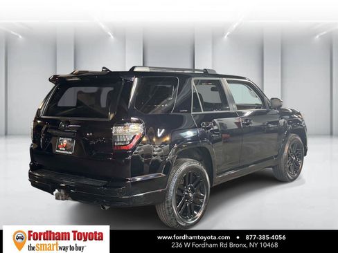 Used 2019 Toyota 4Runner Limited AWD/4WD image 7