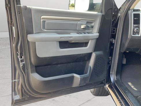 Used 2015 RAM 1500 Big Horn RWD image 11