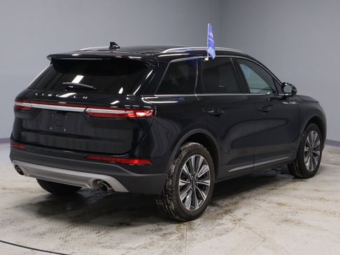 Used 2022 Lincoln Corsair Reserve w/ Equipment Group 201A image 11