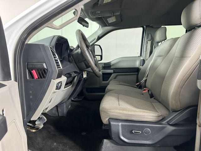 Used 2017 Ford F250 XLT w/ XLT Value Package AWD/4WD image 11