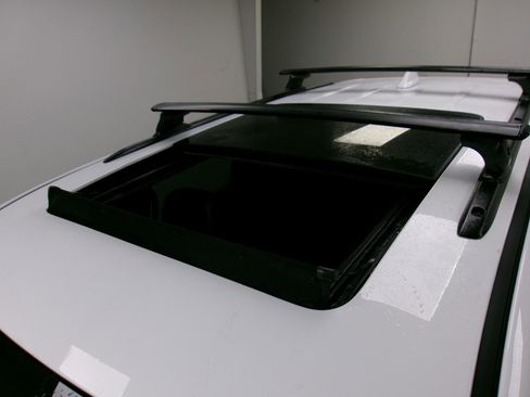 Used 2020 Jeep Grand Cherokee High Altitude image 4