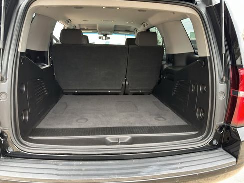 Used 2019 Chevrolet Tahoe LS image 21