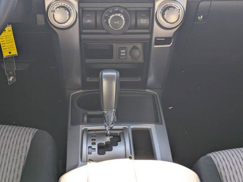 Used 2016 Toyota 4Runner SR5 image 19