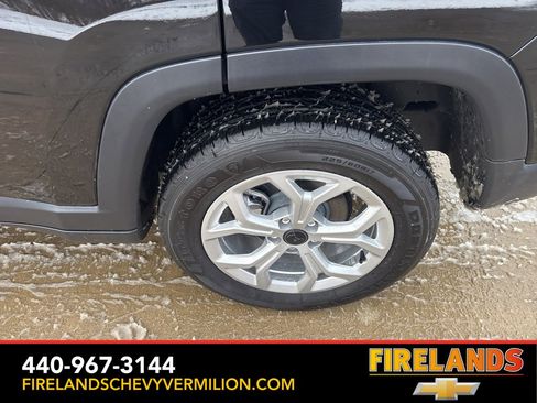 Used 2025 Jeep Compass Latitude w/ Sun & Sound Group image 53