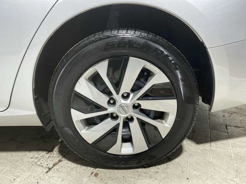 Used 2020 Nissan Altima 2.5 S AWD/4WD image 8