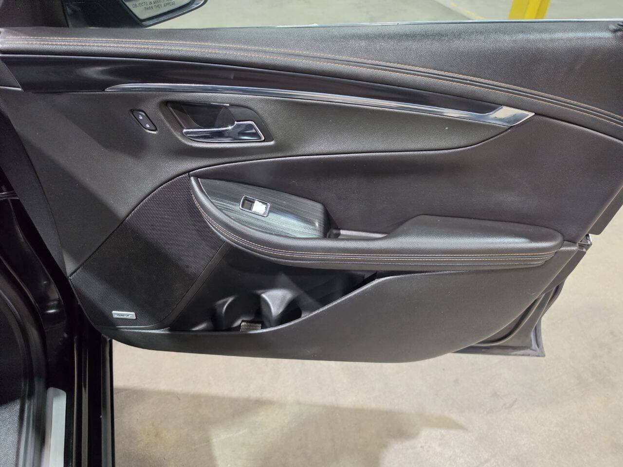 Used 2019 Chevrolet Impala Premier FWD image 31