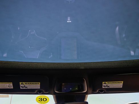 New 2026 Volvo EX30 Plus w/ Protection Package image 16