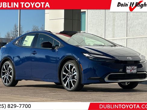 New 2026 Toyota Prius Plug-In Hybrid FWD image 1