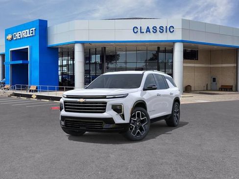 New 2026 Chevrolet Traverse High Country AWD/4WD image 8