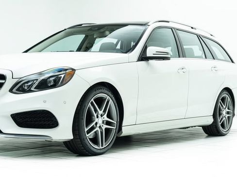 Used 2014 Mercedes-Benz E 350 4MATIC Wagon image 9