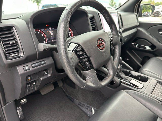 Used 2022 Nissan Frontier PRO-4X w/ Pro-4X Premium Package AWD/4WD image 41