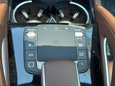 Certified 2025 Mercedes-Benz GLE 350 4MATIC image 39