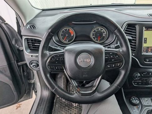 Used 2023 Jeep Cherokee Trailhawk w/ Trailer Tow Group image 11