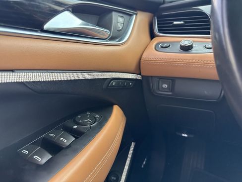 Used 2019 Buick LaCrosse Essence w/ Sights and Sounds Package FWD image 11