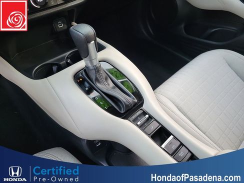 Certified 2024 Honda HR-V LX image 18