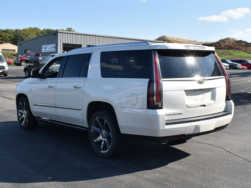 Used 2015 Cadillac Escalade ESV Premium AWD/4WD image 2
