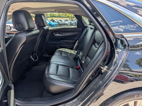 Used 2019 Cadillac XTS Luxury FWD image 10