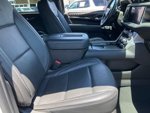 Used 2023 GMC Yukon Denali AWD/4WD image 22